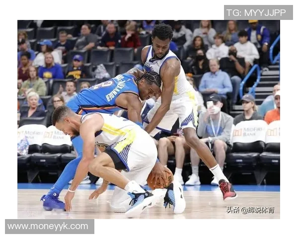 巴黎圣日耳曼逆转蒙彼利埃蝙蝠军团，豪取三连胜追平榜首位置