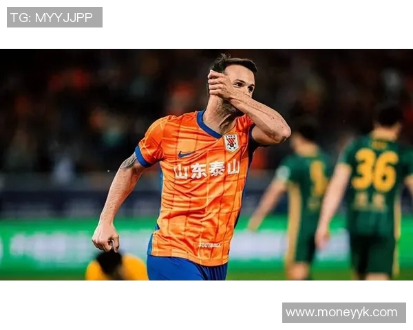 卡扎伊什维利精彩进球助青岛海牛扳平比分展现强大斗志 卡扎伊什维利精彩进球助青岛海牛扳平比分展现强大斗志